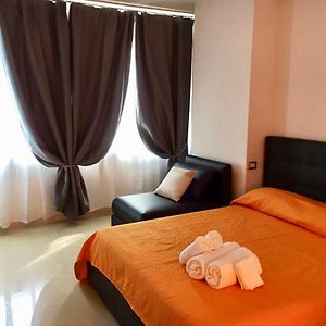 Camera standard con letto king size